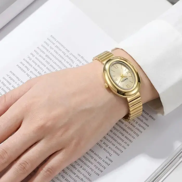 1 montre à quartz ovale élégante, décontractée et luxueuse, à la mode