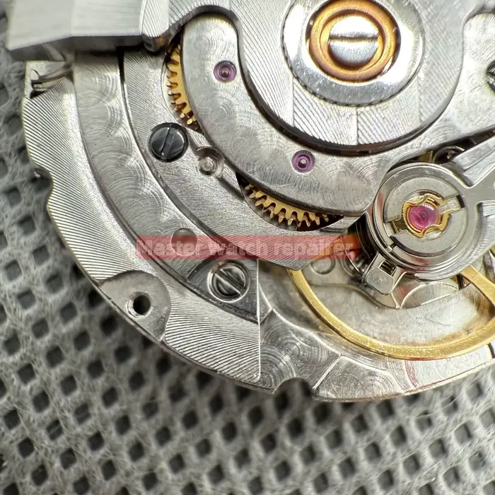 Pièces de montre Dandong 2824-2