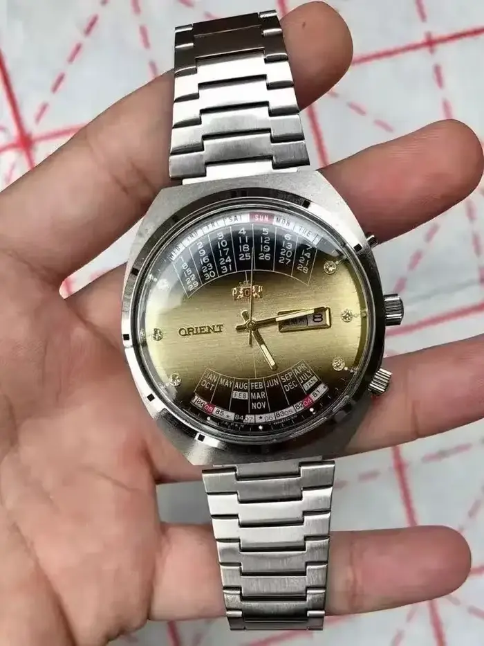 Montre Orient automatique mécanique 118A avec grand cadran rotatif, entièrement fonctionnelle, en ac
