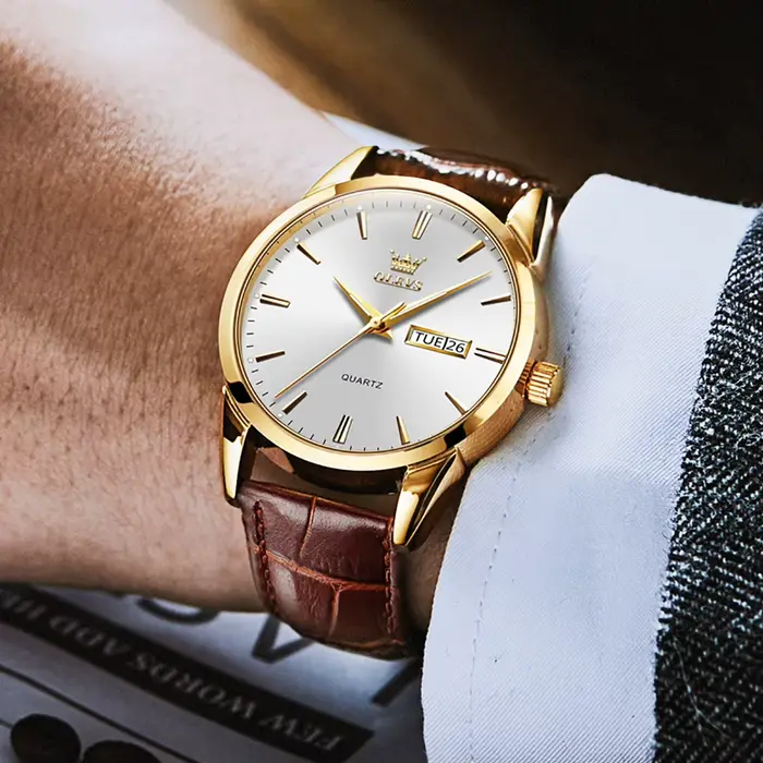 Montre homme OLEVS 6898 en acier inoxydable avec bracelet en cuir résistant à l'eau pour occasions formelles et décontractées