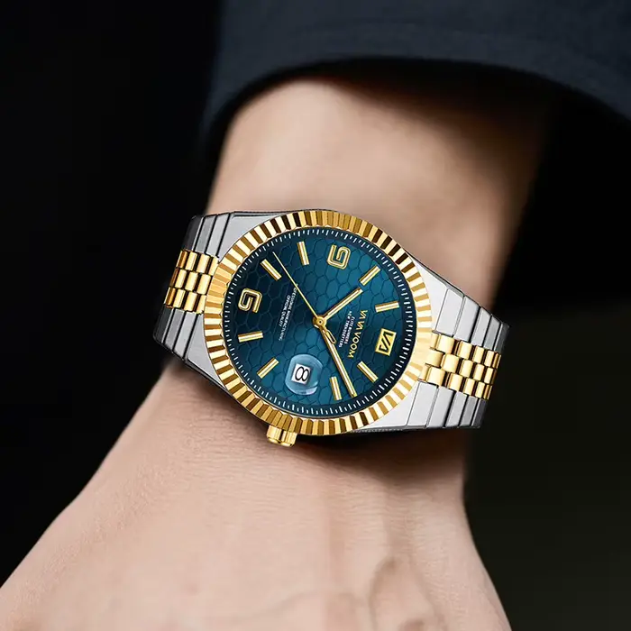 Nouvelle montre homme UTHAI élégante avec calendrier lumineux résistante à l'eau pour hommes affaires et loisirs