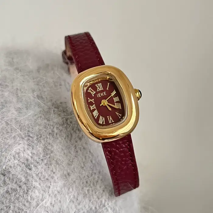 Nouvelle montre à bracelet en cuir pour femme 2026 – Nouveau modèle, simple, élégante et luxueuse, m