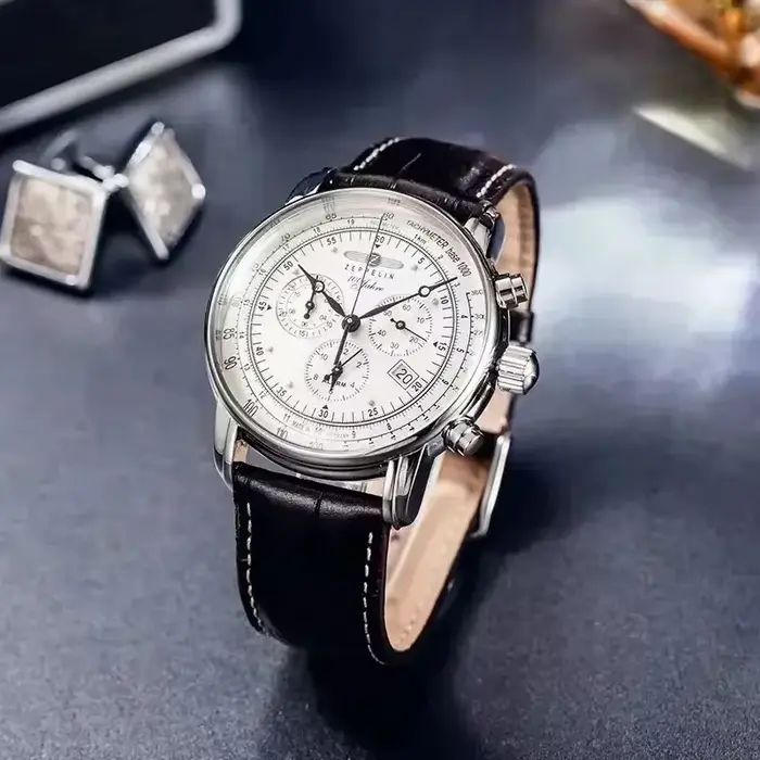 Nouvelle montre-bracelet automatique Zeppelin 2026 avec date