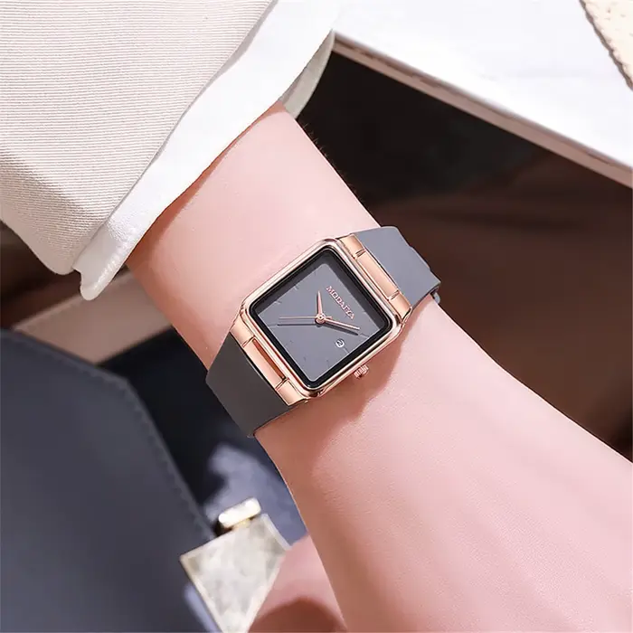 Mode 2023 Montre à quartz noire de marque simple, carrée, avec calendrier Montre-bracelet féminine à