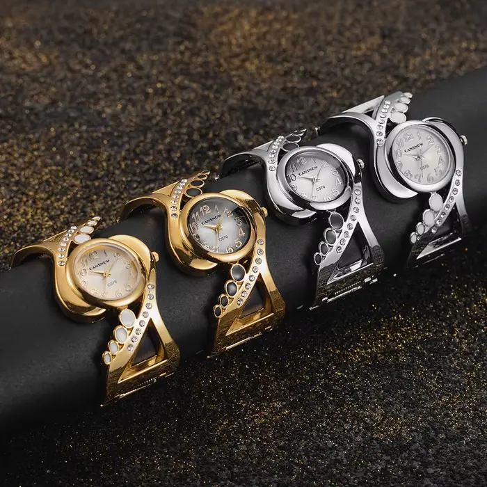 Montre-bracelet de luxe en cristal pour femmes, à Quartz, strass, à la mode