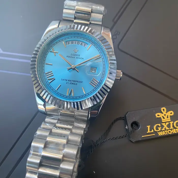 Nouvelle montre en or pour homme 2025