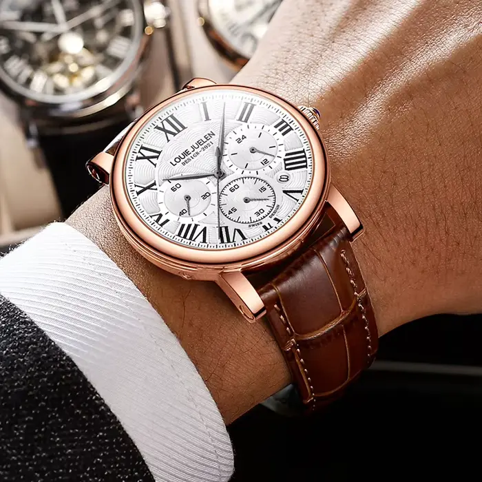 Montre pour hommes affaires haut de gamme bracelet en cuir véritable multi fonctionnel trois yeux étanche mâle mode montres à Quartz