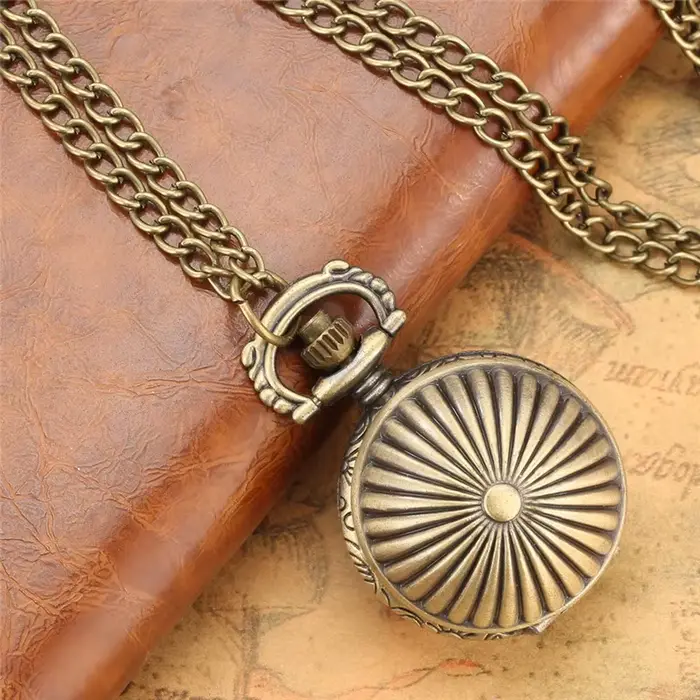 Montre de poche ronde de Style Vintage