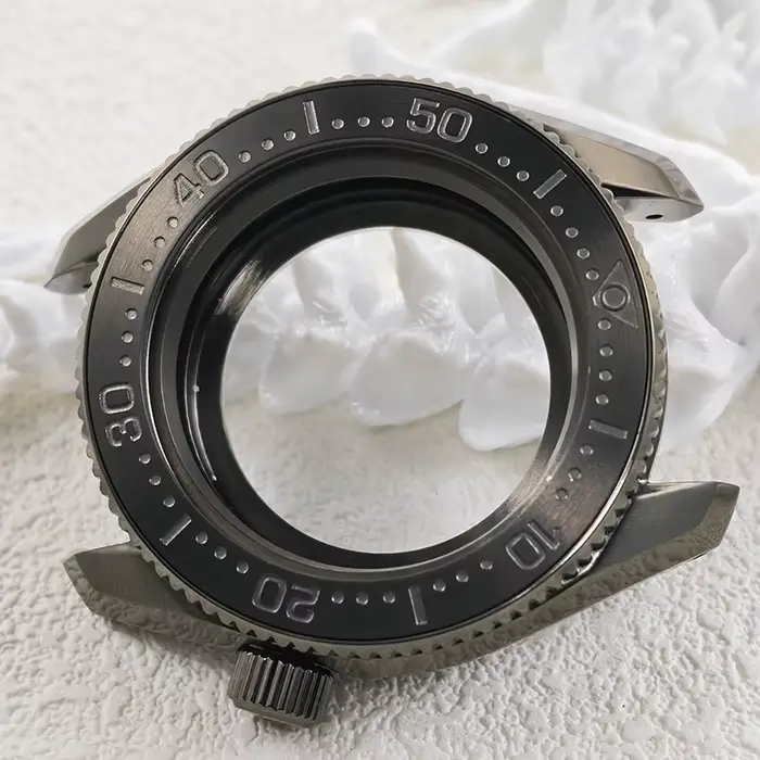 Bracelet de montre SPB185 en acier inoxydable gris avec verre saphir étanche 20 ATM pour hommes occasions spéciales et quotidienne
