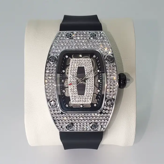 Montre de luxe en diamant pour femmes, Tonneau élégant, Design Original, mode Ice Out Sport, bracele