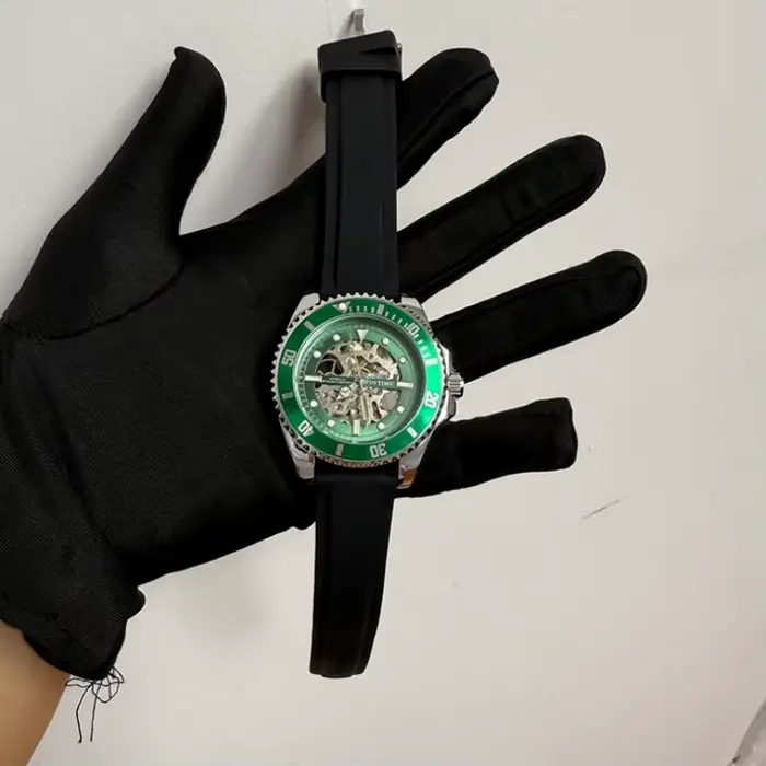 Montre squelette de luxe pour homme