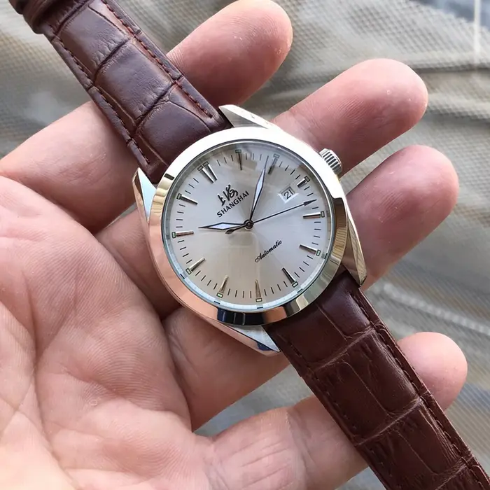 Montre KEAOIRUS Antique Automatique avec Bracelet en Cuir pour Hommes Occasions Formelles Informelles