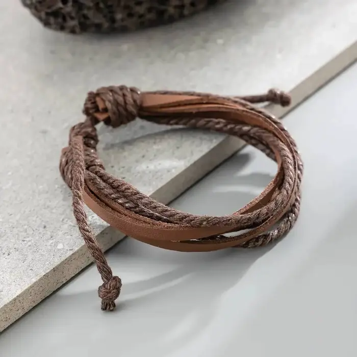Vintage marron cuir Bracelets pour hommes Simple mode multicouche tressé corde chaîne bracelet mâle nouveaux bijoux