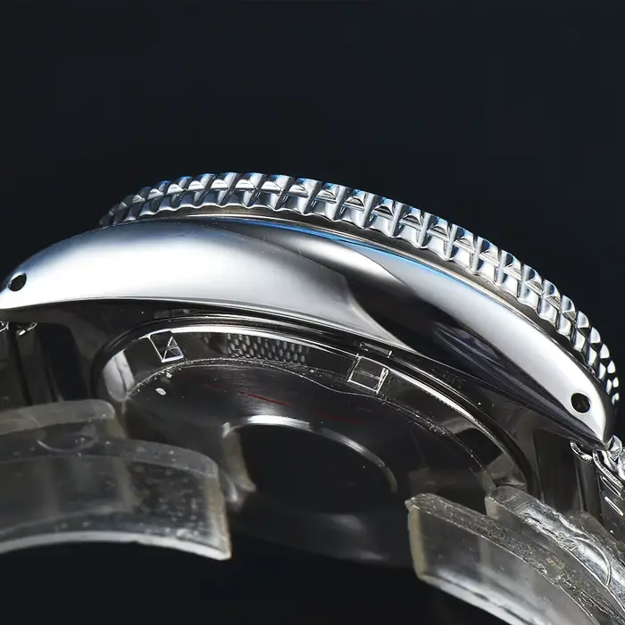Montre rouge et bleue décontractée de luxe pour hommes