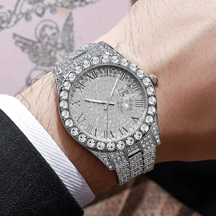Nouvelles montres Iced Out pour hommes