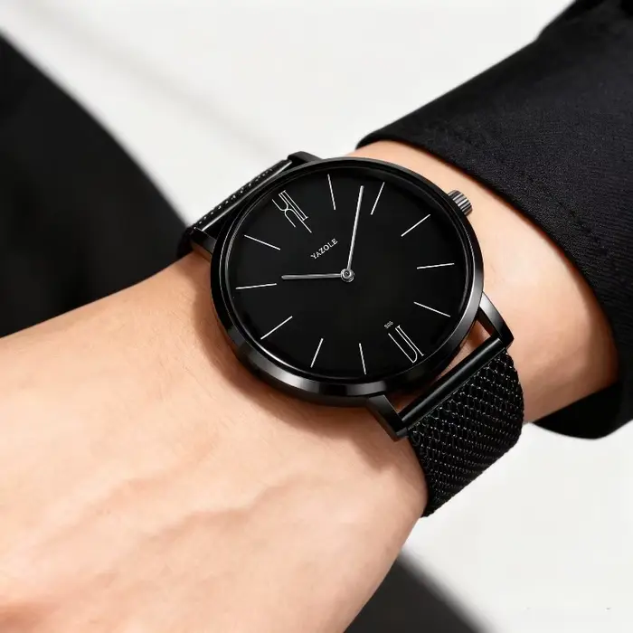 Mode Simple hommes montre haut de gamme de luxe Design classique montres à Quartz pour homme Ultra mince affaires mâle