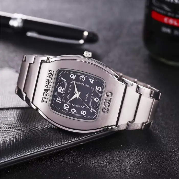 Nouvelle mode hommes de luxe Tonneau montres pour homme célèbre affaires en acier inoxydable montre à Quartz cadeaux Reloj Hombre mâle horloge-bracelet