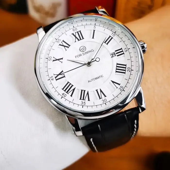 Montre mécanique automatique pour homme de style européen et américain - Cadran blanc simple, chiffr