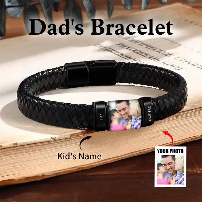 Bracelet en cuir personnalisé avec photo et nom gravé