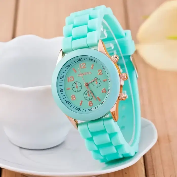 Montres pour femmes, nouvelle mode, marque de luxe, bracelet en Silicone, montre-bracelet à Quartz pour femmes, Relogio Feminino Zegarki