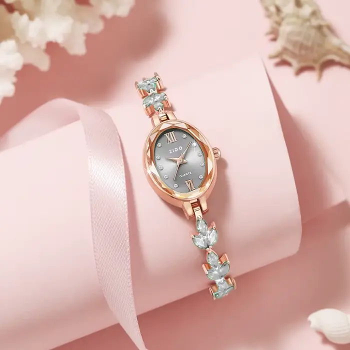 UTHAI femmes montres lumière luxe diamant incrusté pour trèfle montre étanche ovale dames mode Quartz Bracelet
