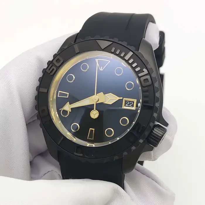 Montre homme noire neuve