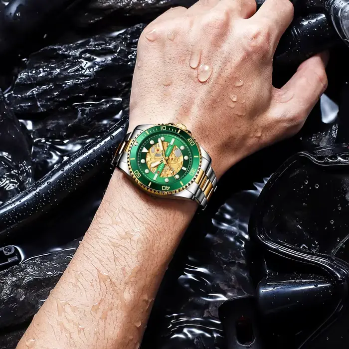 Montre CURREN 8412 minimaliste avec grand cadran