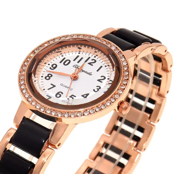 Montre-bracelet à quartz en or rose pour femme élégante style fashion et casual cadeau de haute qualité pour occasions spéciales