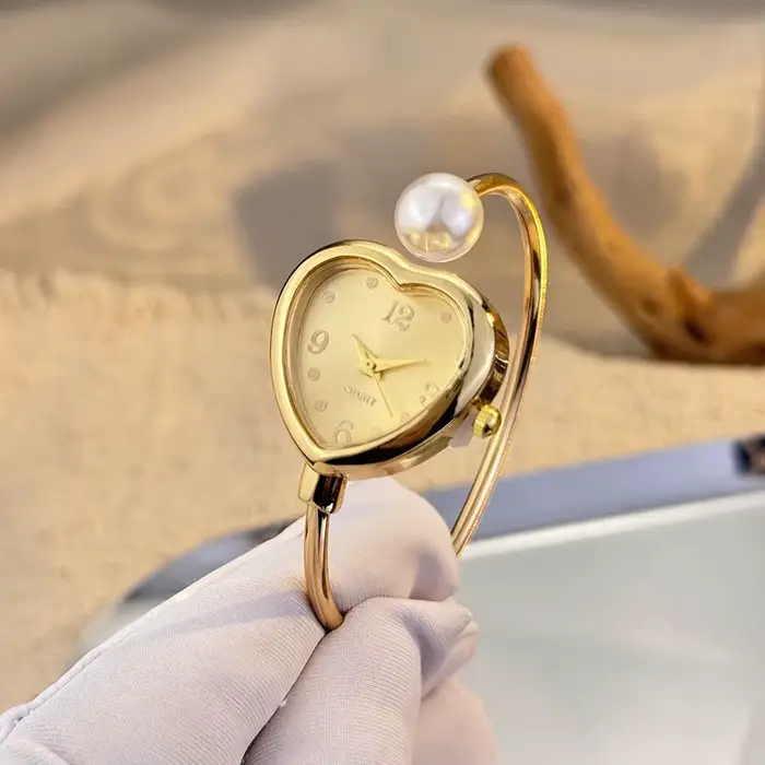 Nouveau Style Bracelet conception ouverte perle amour montre à Quartz
