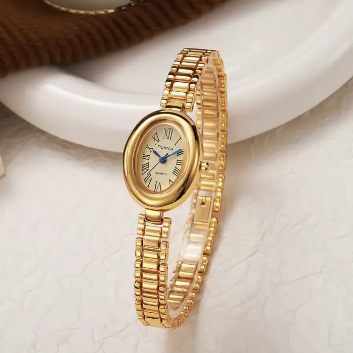 Montre femelle ceinture en acier haute beauté ovale baignoire quartz simple grosses montres bracelet occasions spéciales