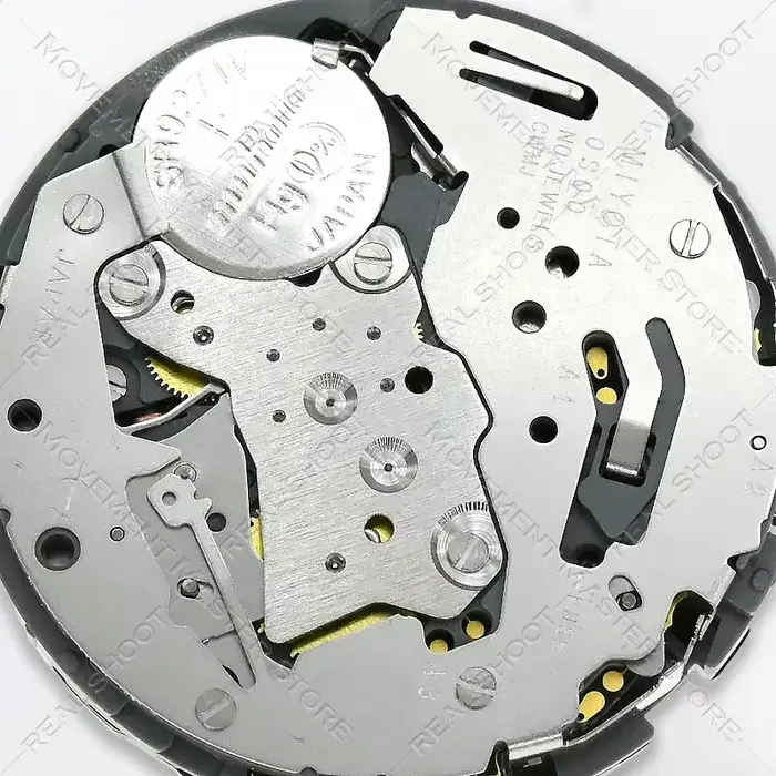Mouvement iosn Quartz avec roue de date en blanc police moderne pour homme et femme pour différentes occasions spéciales