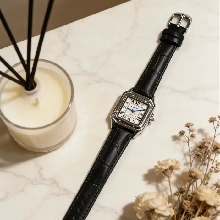 Montre à quartz carrée exquise pour femme avec cadran à chiffres romains