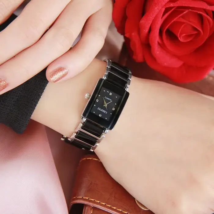 Montre céramique noire CHENXI élégante et résistante pour femmes style fashion et casual occasions spéciales