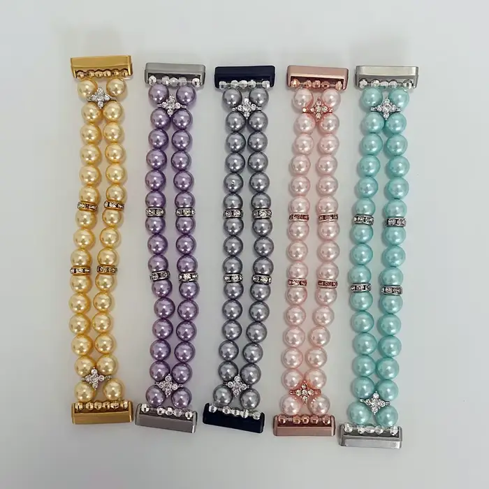 Bracelet en perles de coquille et acier inoxydable habillé pour femme, compatible avec Fitbit Versa 4 et Sense 2, pour occasions spéciales et événements élégants