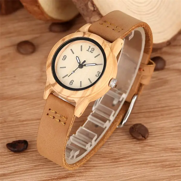 Montre en bois et cuir véritable marron pour femme