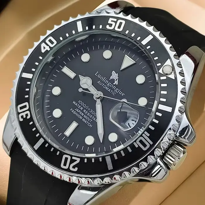 Montre LUOLINGONGJUE Mécanique Luxe Haut de Gamme Hommes Design Squelette Bracelet Silicone Cadran Rond Occasions Spéciales