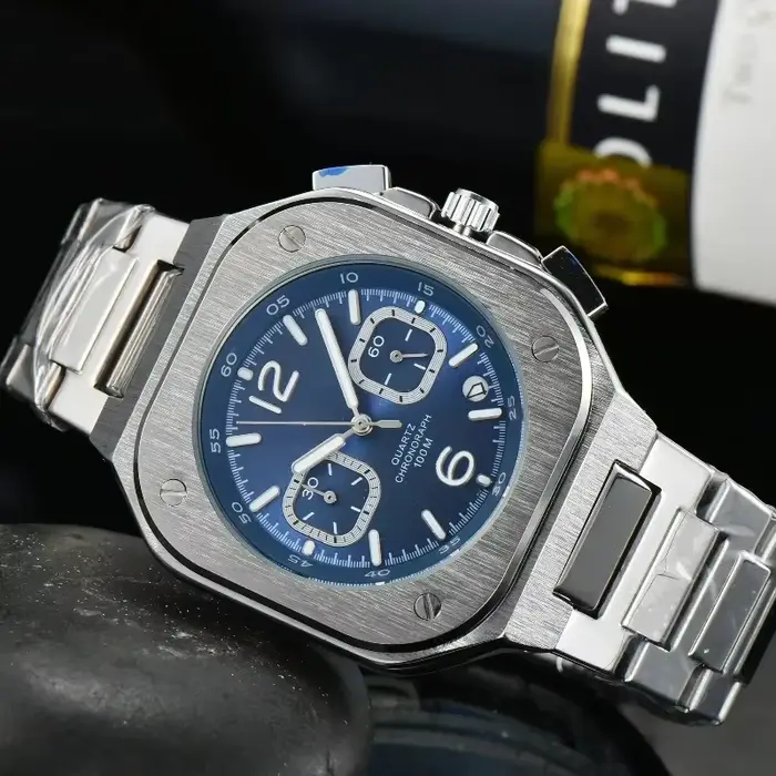 Montre de luxe en acier inoxydable XCL avec bracelet en silicone pour hommes style carré quartz élégante et étanche pour diverses occasions