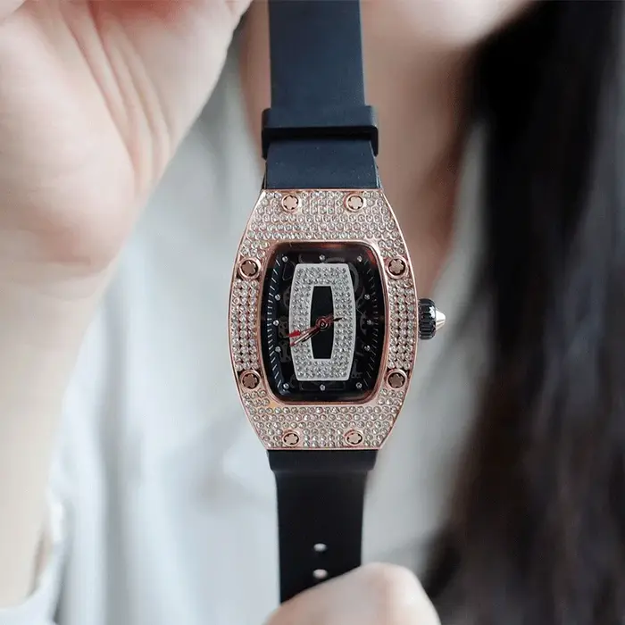 Nouvelle montre de luxe pour femme