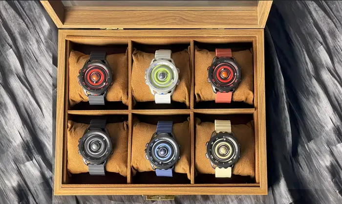 Montre sport à quartz Gravity Series DG0525 design futuriste système solaire pour homme occasions spéciales