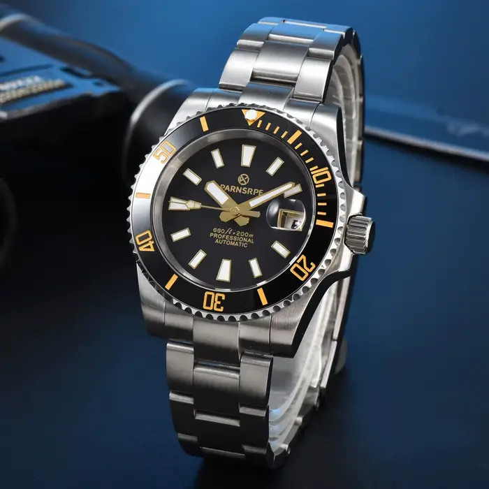 Montre mécanique PARNSRPE pour homme avec mouvement NH35, cristal saphir, bracelet acier inoxydable, résistance à l'eau 20 bars, élégance et précision pour toutes les occasions