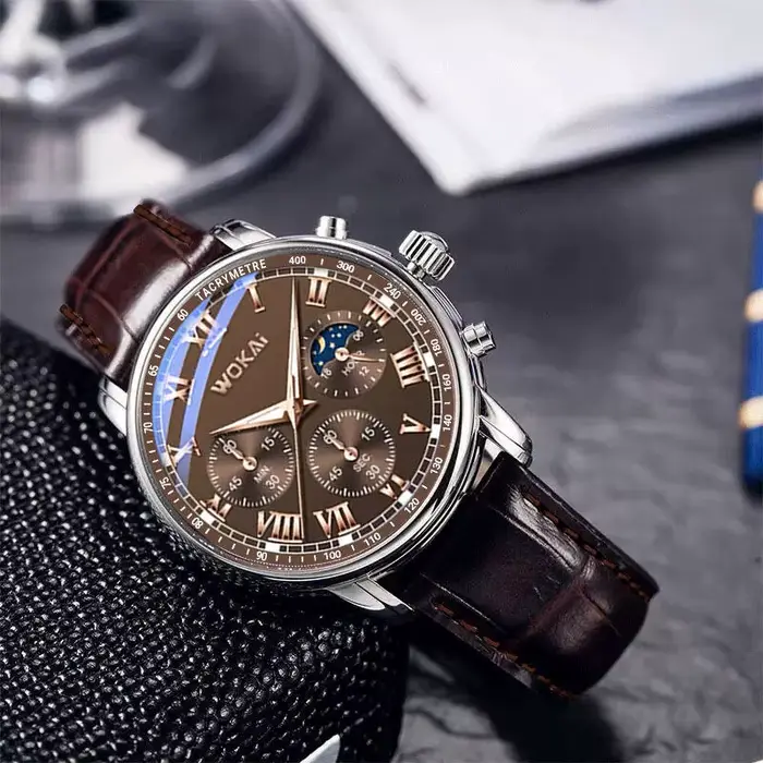 Montre homme en acier inoxydable avec bracelet en cuir marron pour hommes élégants et décontractés toutes occasions