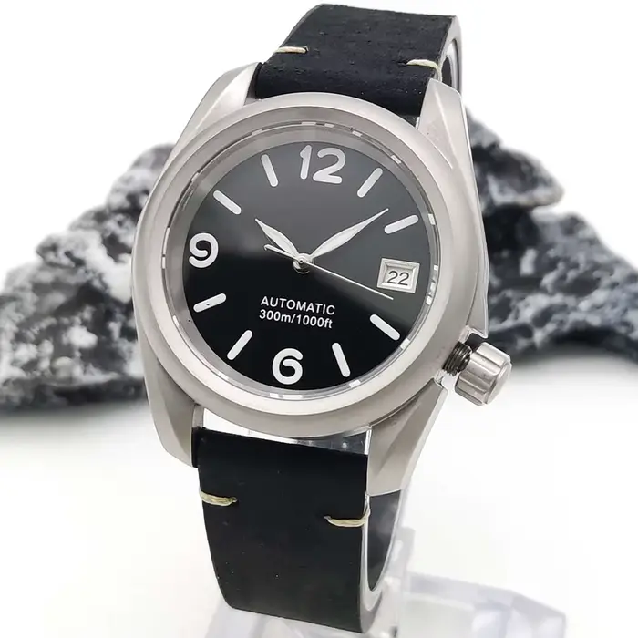 Montre mécanique automatique élégante vintage pour homme