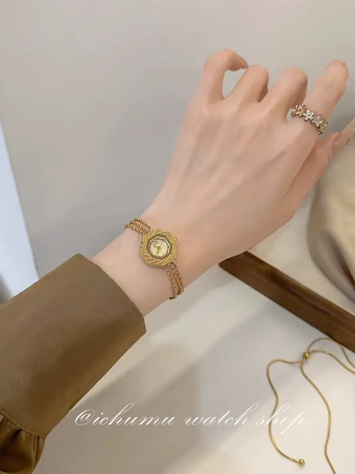 2025 dames de luxe montres élégant diamant bijoux Quartz Bracelet montre-Bracelet cadeaux pour les femmes mode robe