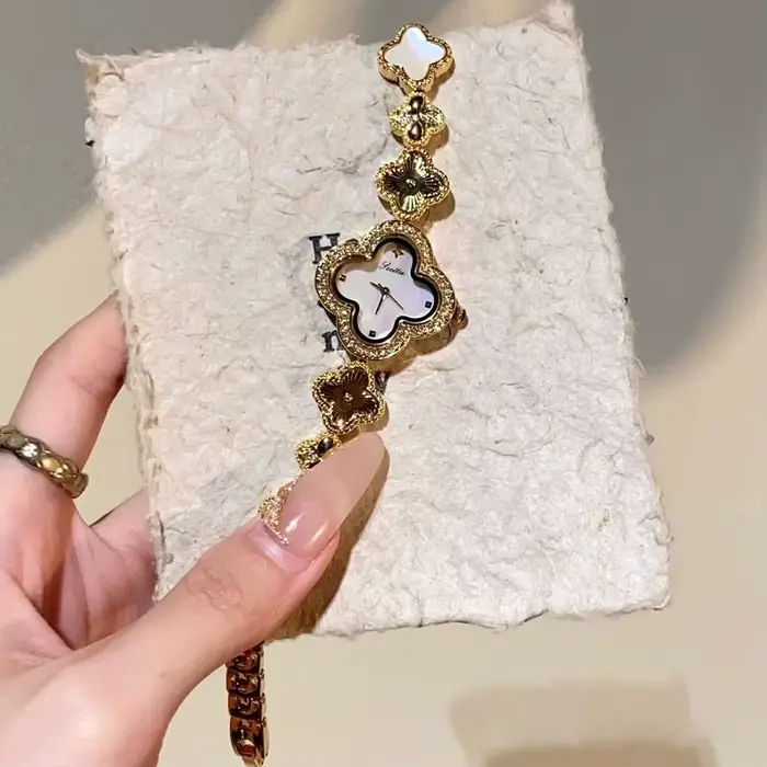 Nouvelle mode offre spéciale marque montre femmes