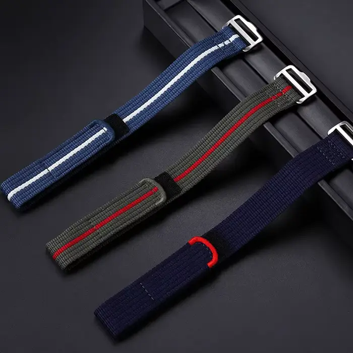 Bracelet de montre en nylon de haute qualité pour homme avec boucle de sécurité intemporel pour toutes les occasions élégantes et décontractées