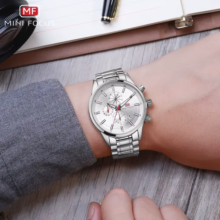 Nouvelles montres chronographes à quartz 2026 pour hommes