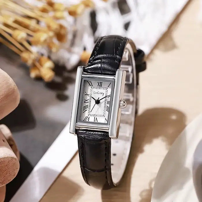 Montre vintage à quartz pour femme avec bracelet en cuir argent or rose élégante pour occasions spéciales mode décontracté
