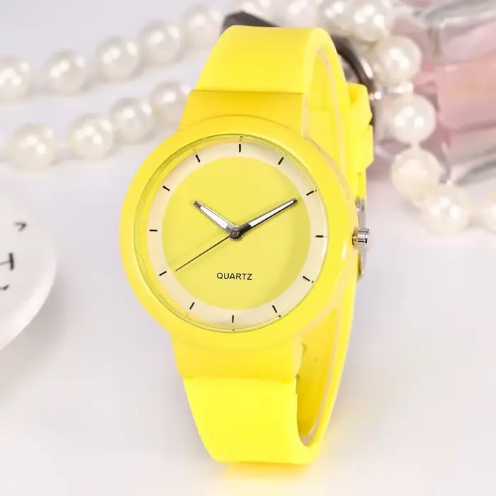 Montre-bracelet analogique à quartz pour femme