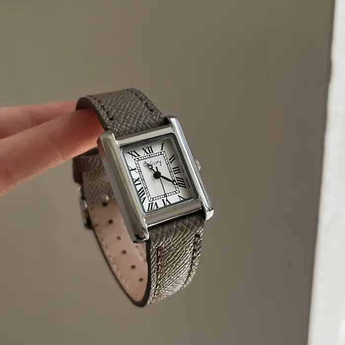 Petite montre carrée de luxe rétro femmes filles montres à Quartz