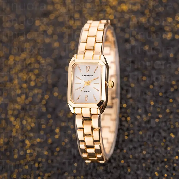 Montres carrées à la mode pour femmes